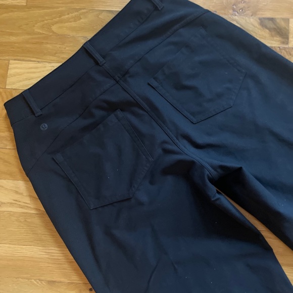 Lululemon 5 pocket wide leg pant size 28 - Picture 4 of 5